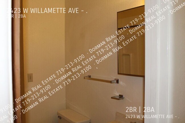 Building Photo - 2423 W WILLAMETTE Ave