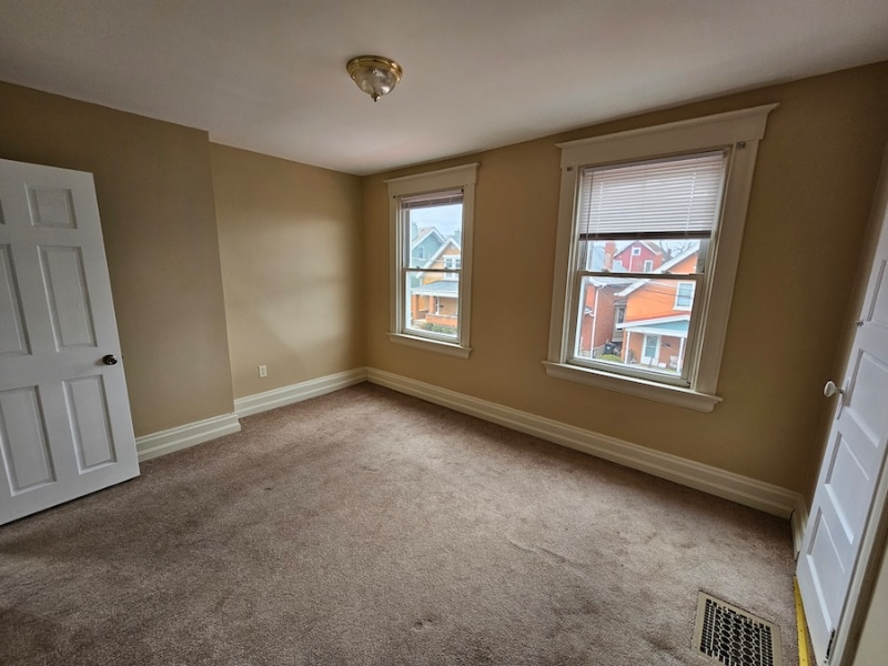 Building Photo - 58 16th St