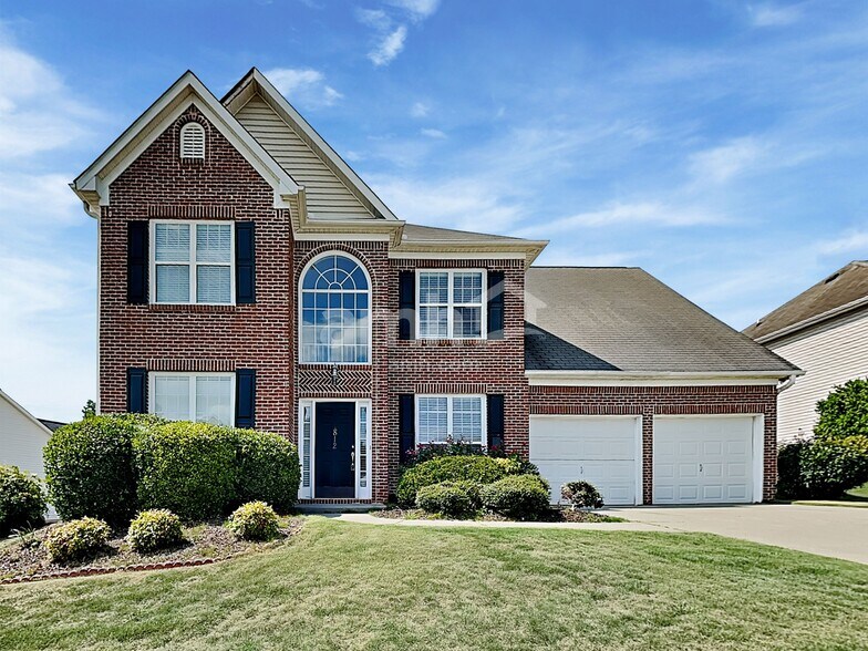 Primary Photo - 812 Andora Way SW