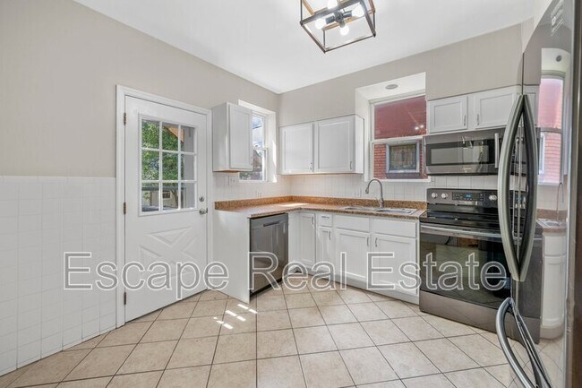 Building Photo - 5616 S Kingshighway Blvd