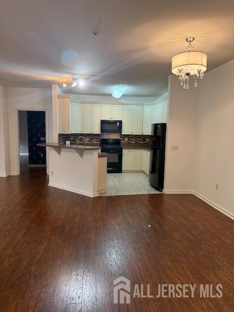 Building Photo - 414 Sloan Ct