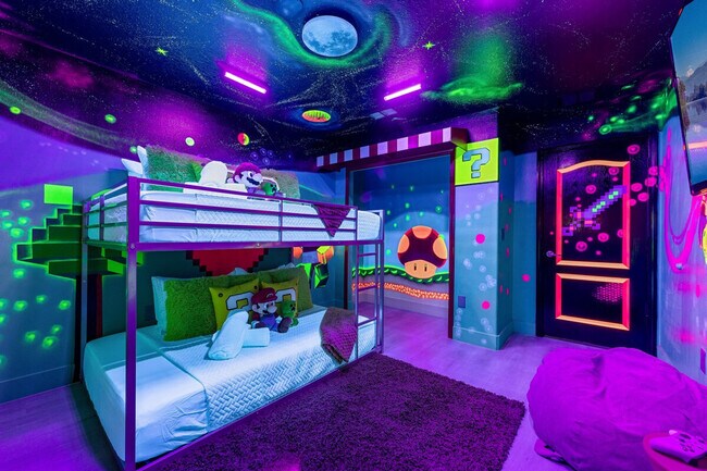 Building Photo - 8928 Cuban Palm Rd