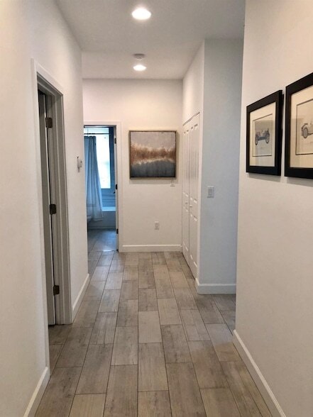 Building Photo - 2362 SW 18th Ave