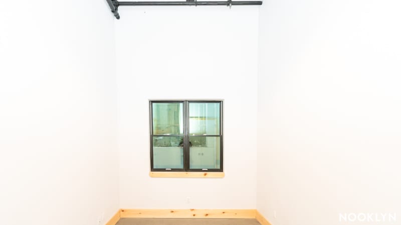 Building Photo - 255 18th St