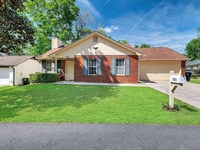 Building Photo - 1572 Cinnamon Bear Cir