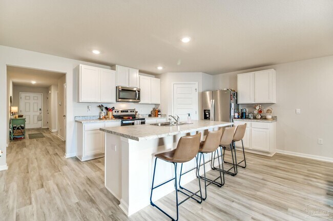 Building Photo - 4385 White Birch Ct