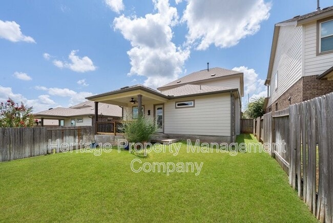 Building Photo - 2080 Cowan Dr