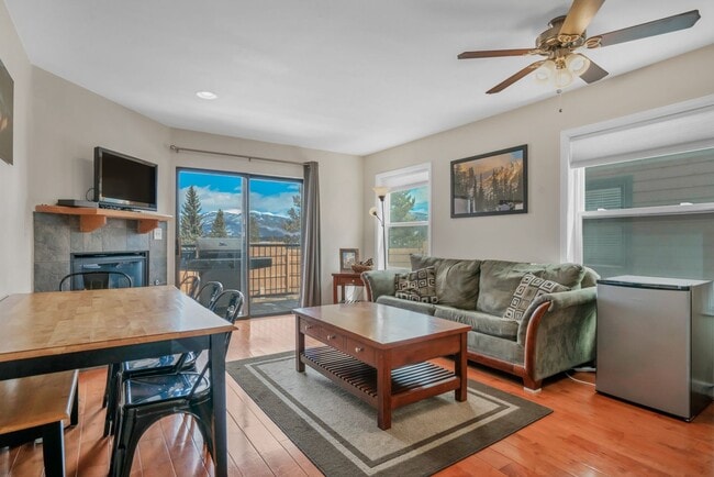 Building Photo - Price Reduced on this awesome Frisco Townhome! Garage! Great Natural Light! Views! Updates throug...