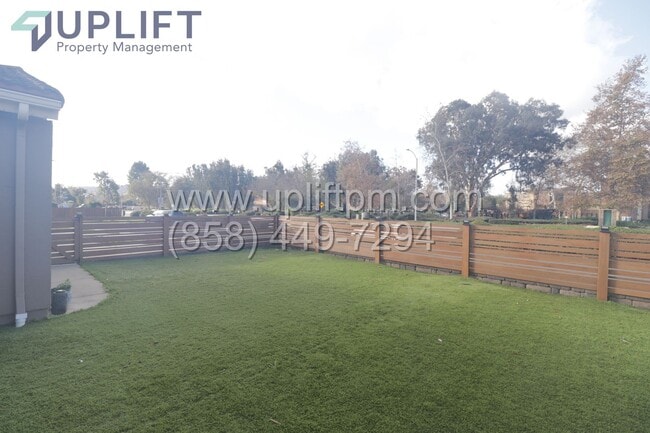 Building Photo - Beautiful 3 Bed, 2 Bath Home in Santee