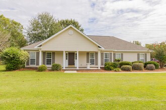 Building Photo - 1802 N Leah Ln