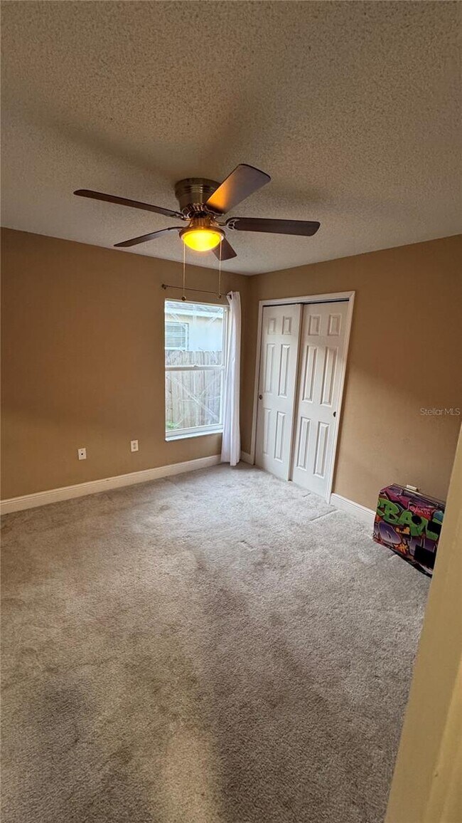 Building Photo - 3923 Blackberry Cir