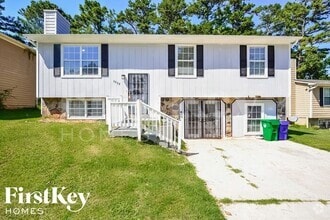 Building Photo - 5598 Emerald Glen