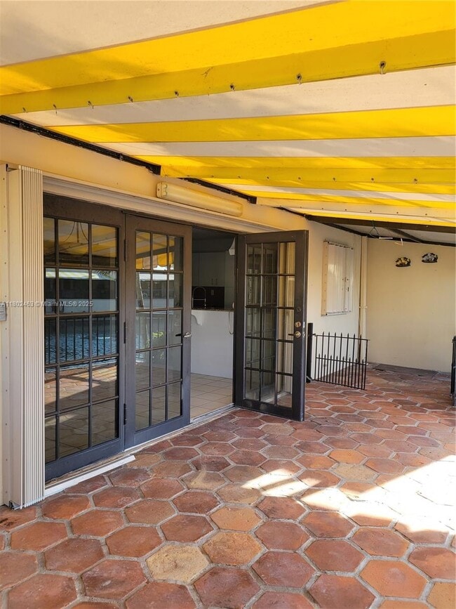 Building Photo - 7003 Crown Gate Ct