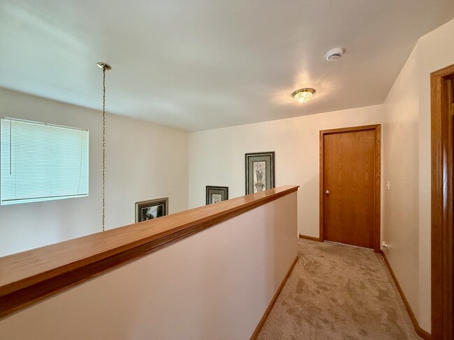 Building Photo - 34242 N Wineberry Ln