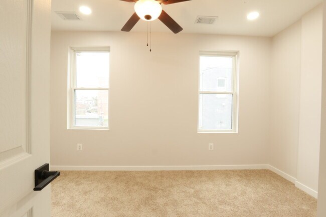 Building Photo - Welcome Home!