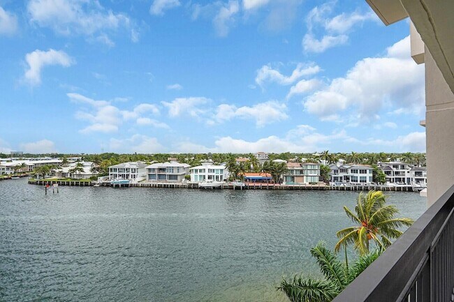 Building Photo - 2697 N Ocean Blvd