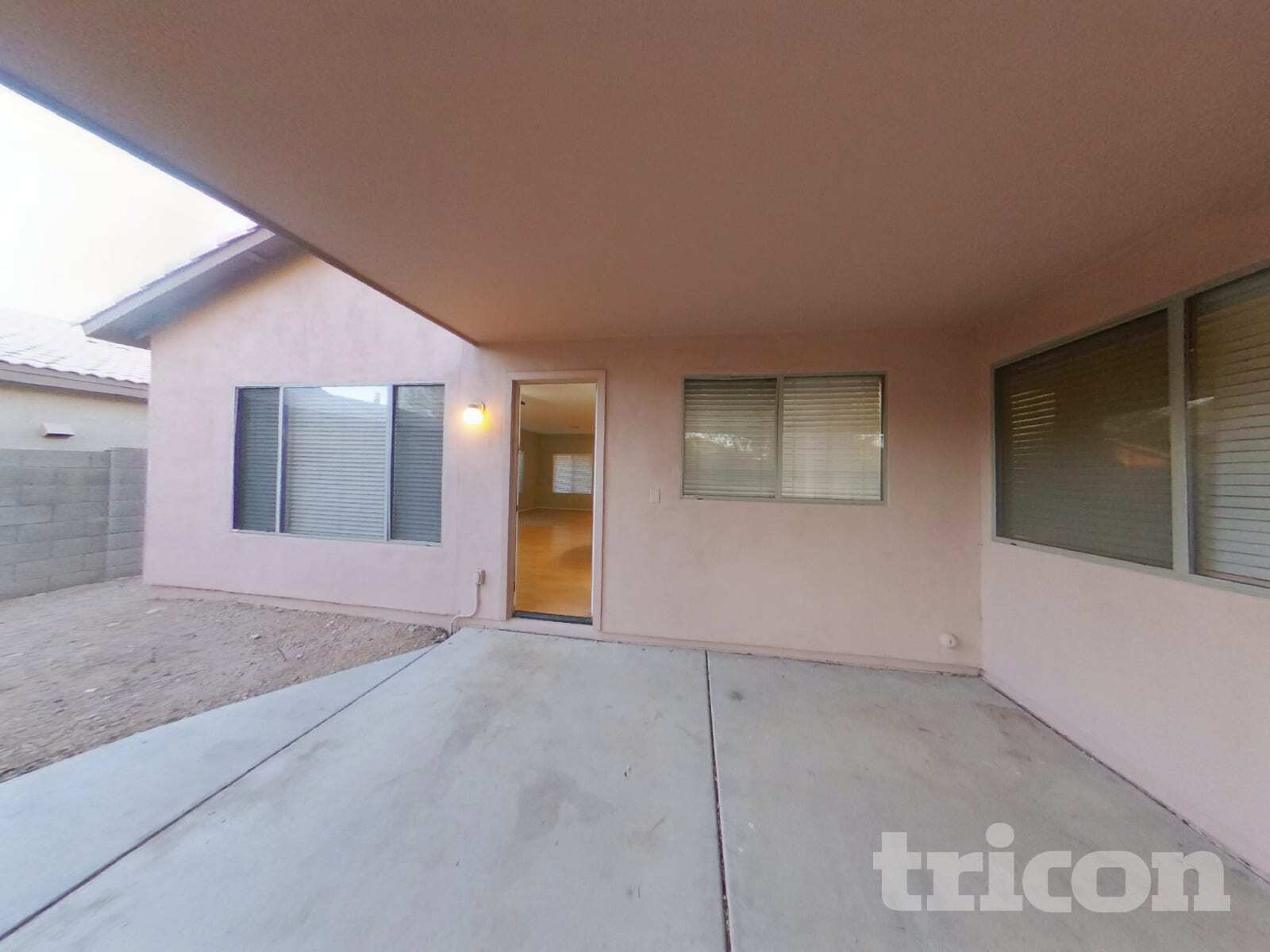 Building Photo - 6524 W Range Mule Dr