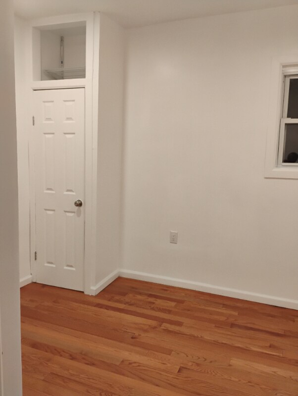 Building Photo - 56 Lenox St