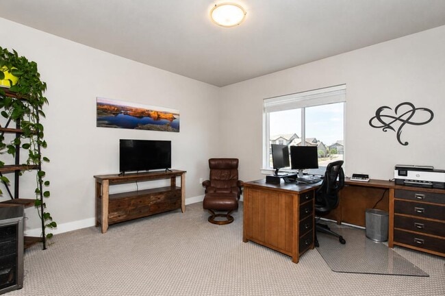Building Photo - 6245 Vernazza Way