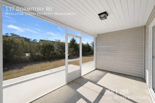 Building Photo - 137 Dormitory Rd