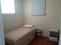 Building Photo - 216 1/2 1st Street