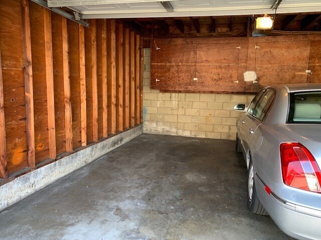 Building Photo - BEAUTIFUL 2STORY 2BD 1.5BA TOWNHOME STYLE UNIT