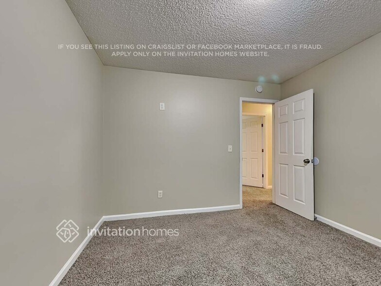 Building Photo - 6716 Delaware Bend