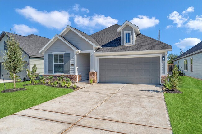 Building Photo - 16930 Tulip Row Ln