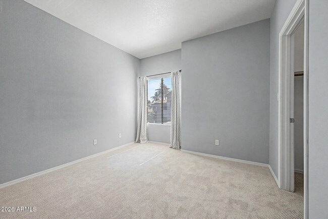 Building Photo - 9600 N 96th St