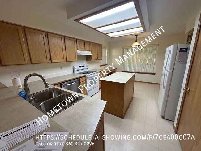 Building Photo - 1227 Arcadia St NW