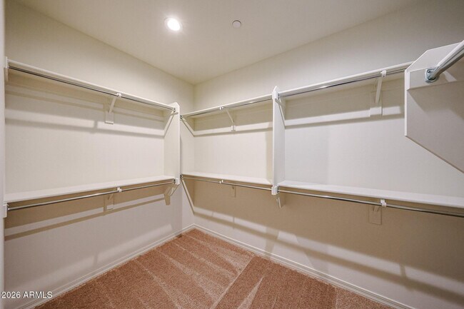 Building Photo - 13723 W Calle De Baca