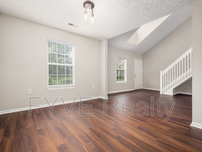Building Photo - 2980 Glenloch Cir