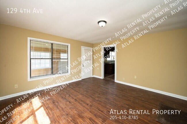 Building Photo - 129 4th Ave