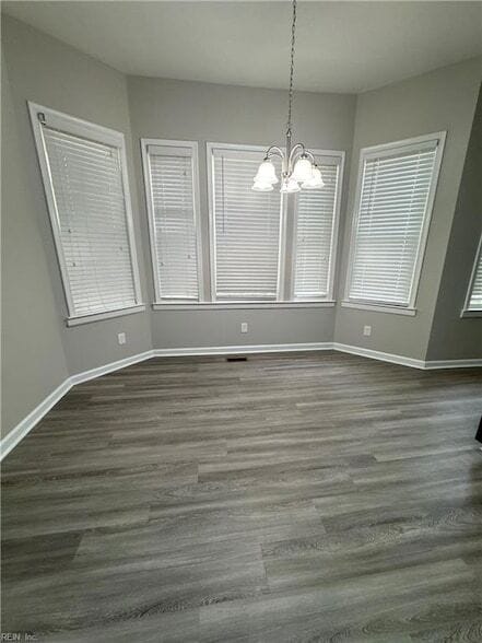 Building Photo - 1055 Naval Ave