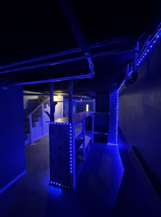 Building Photo - 1939 Plymouth St