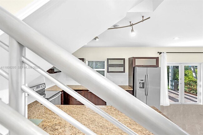 Building Photo - 2620 NE 214th St