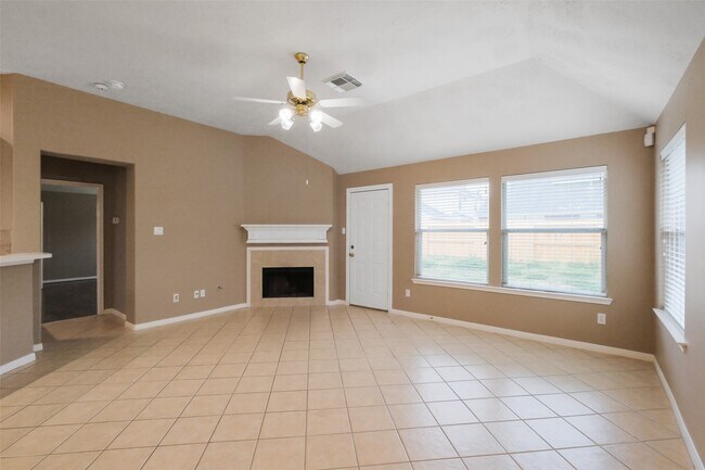 Building Photo - 2610 Easton Springs Ct