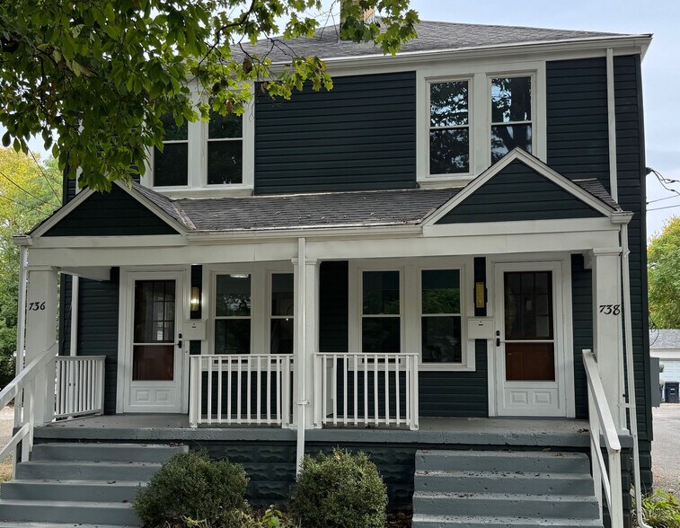 Primary Photo - 736 Sheridan Ave