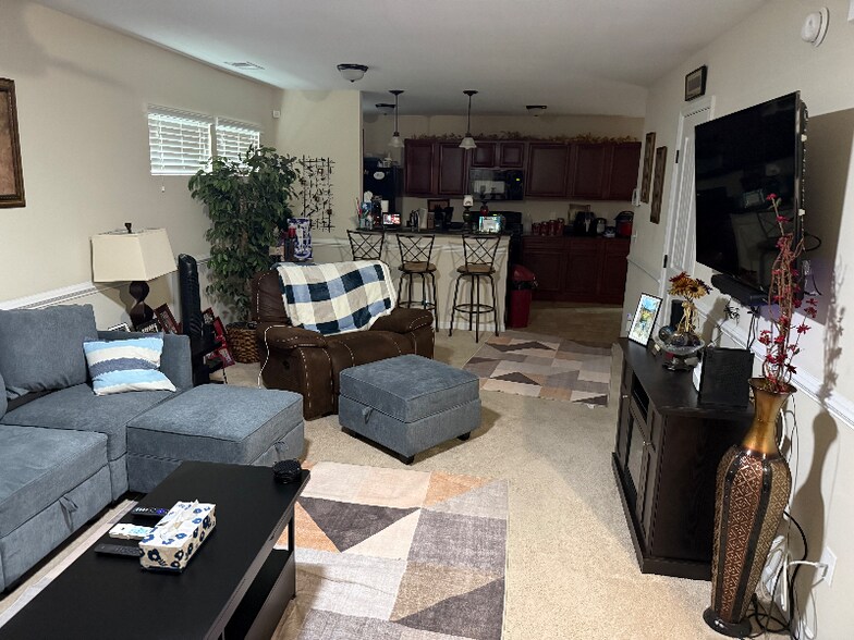 Building Photo - 1058 Rabon Pond Dr