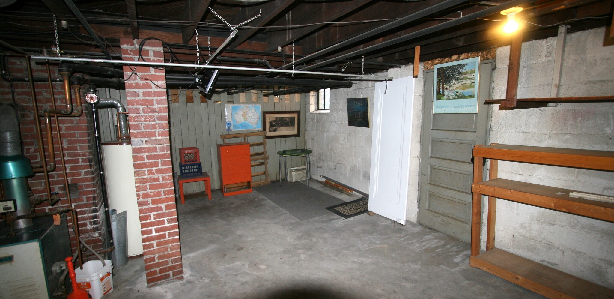 Huge Private Basement - 328 S Aiken Ave