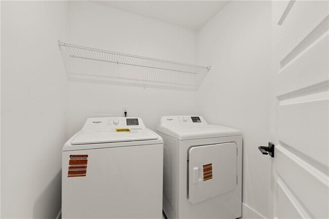 Building Photo - 3575 Overlook Rd NW