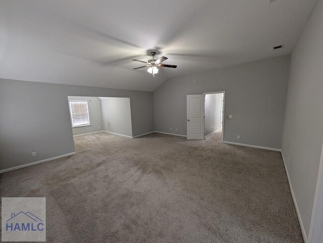 Building Photo - 29 Labrador Ln