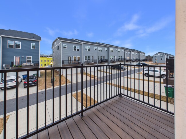 Building Photo - 2108 Trout Lily Ln