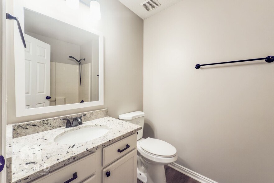 Building Photo - 599 Janelle Cove Way