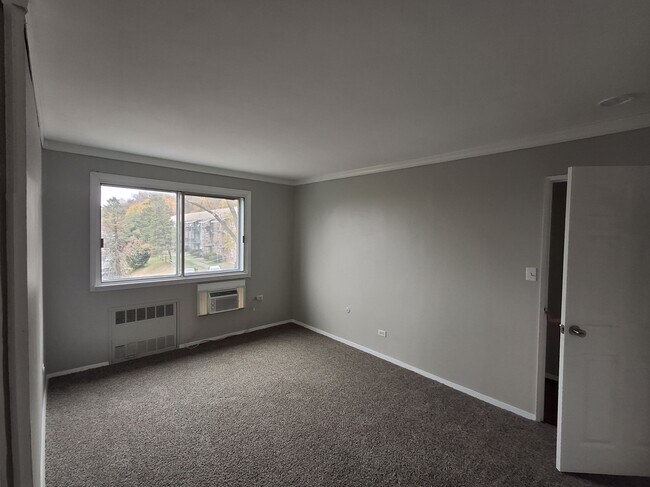 Building Photo - 1517 Hill Rd