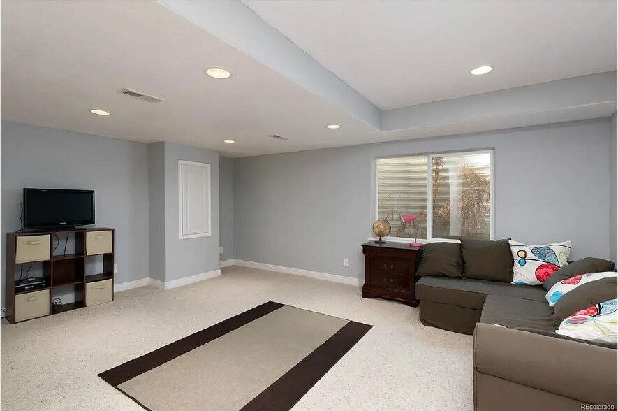 Building Photo - 11139 Bayne Way