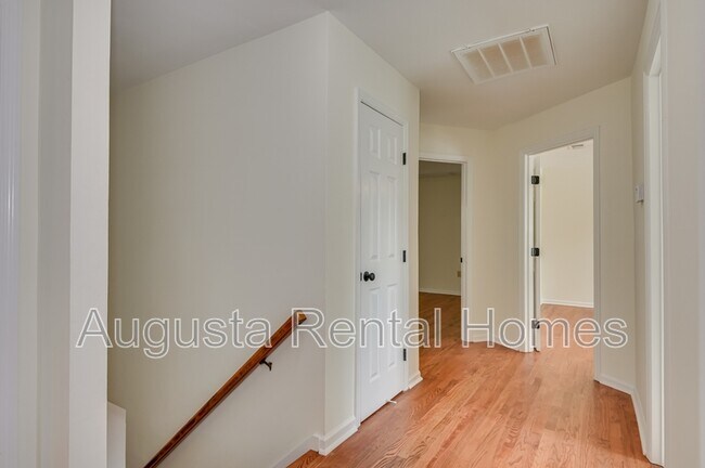 Building Photo - 4401 Pierwood Way
