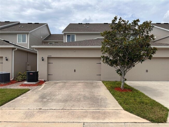 Building Photo - 5844 Soter Ln