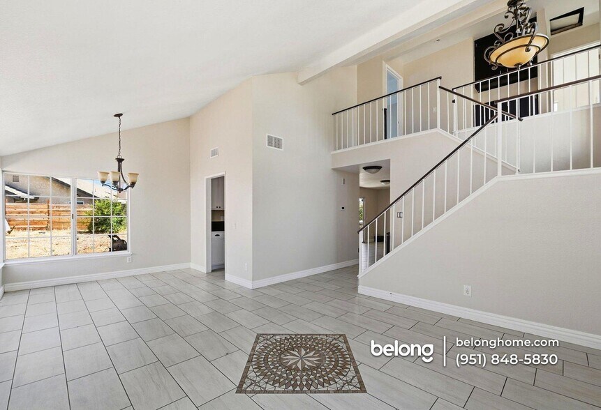 Building Photo - 2383 Garland Way
