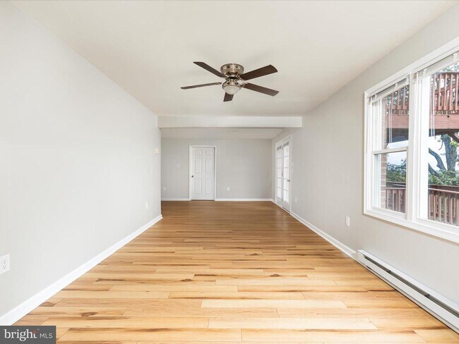 Building Photo - 21 Courtney Cir